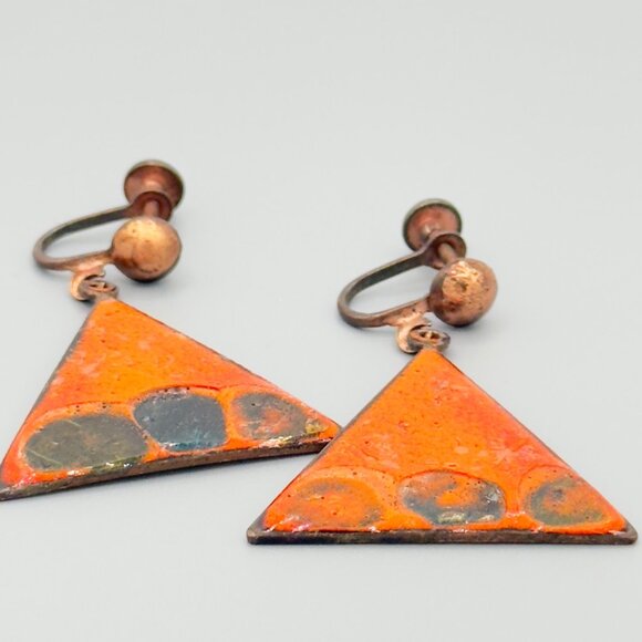 Vintage Artistic Copper Orange Enamel Triangle Screw Back Earrings - Picture 7 of 9